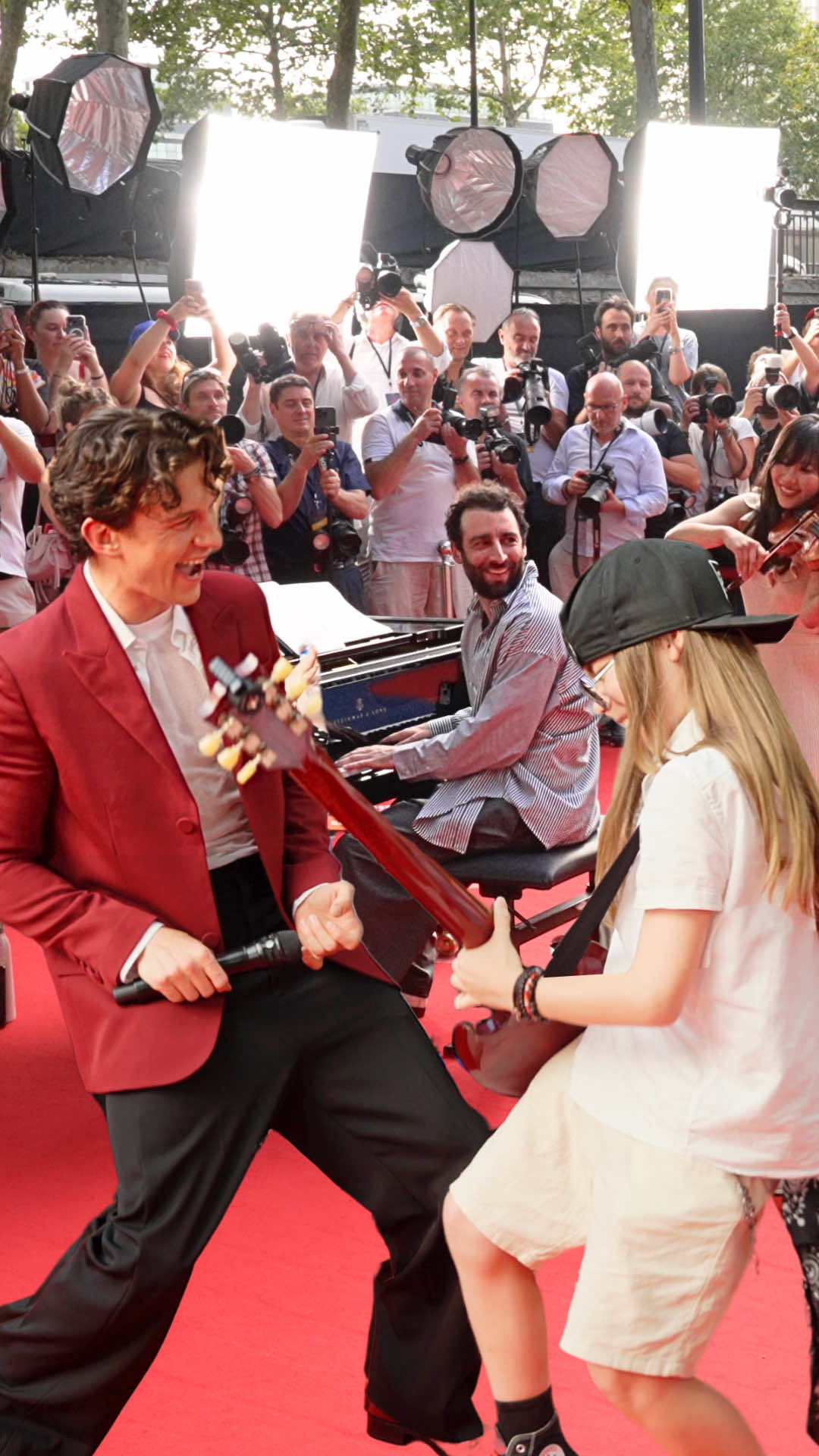 How AMAZING was it to surprise Tom Holland and Zendaya during the fan event of “Spider-...